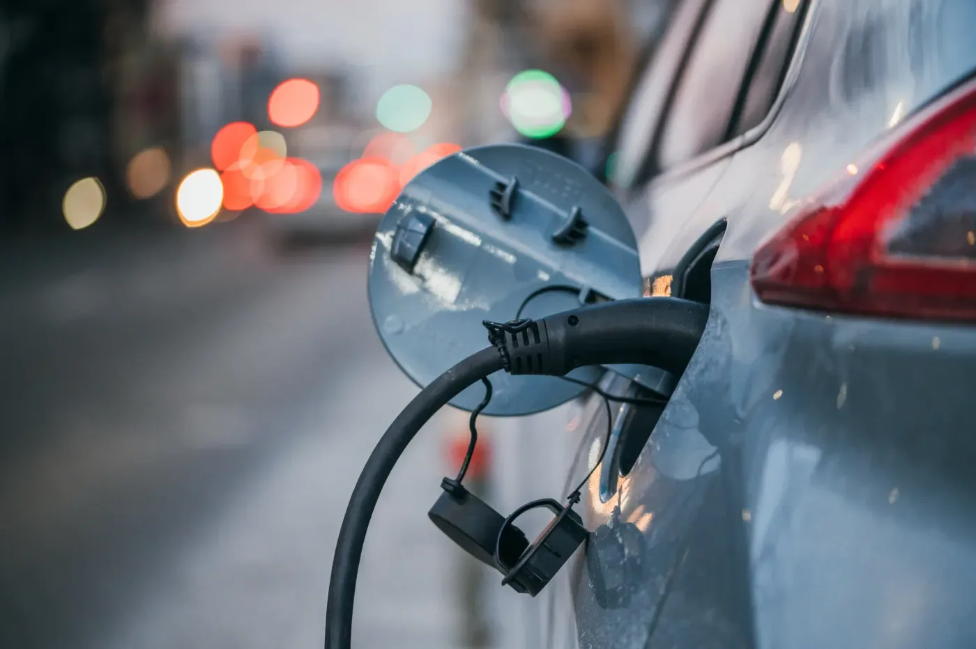 Borne de recharge IRVE à Drancy